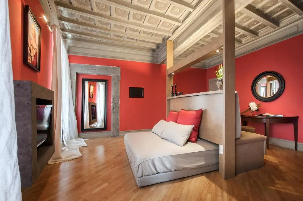 Raffaello Charmsuite-1