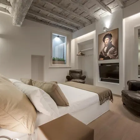 Raffaello Charmsuite-2